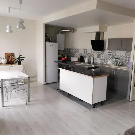 Charmant T3 De 63m² St Thomas